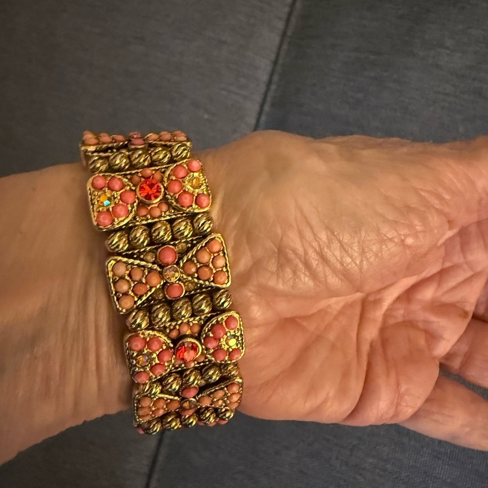 Stretch Gold Tone Wide Bangle Bracelet with Pink, Coral Beads & Red Rhinestones. - Picture 4 of 5
